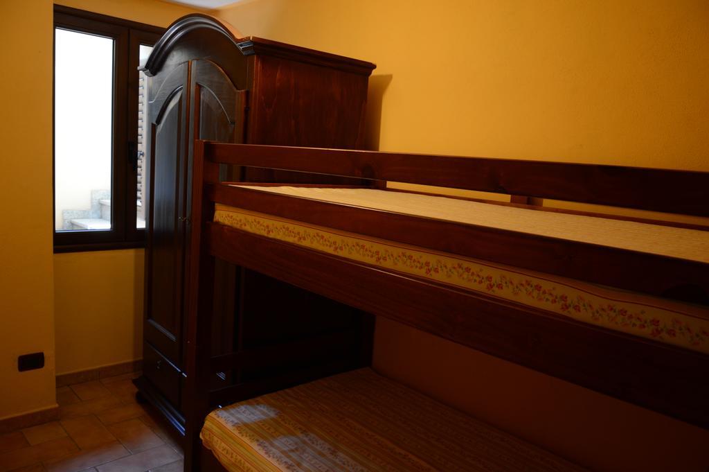 Fiorerosa Santa Maria Navarrese Zimmer foto