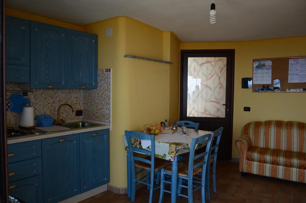 Fiorerosa Santa Maria Navarrese Zimmer foto