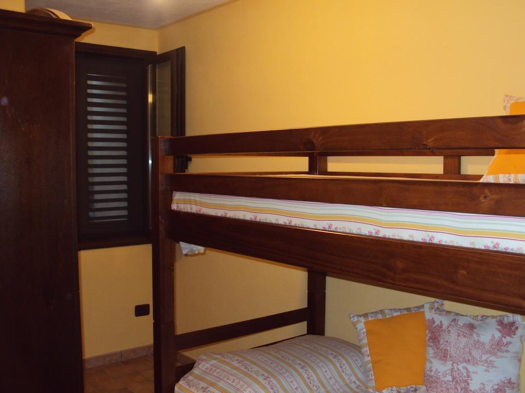 Fiorerosa Santa Maria Navarrese Zimmer foto